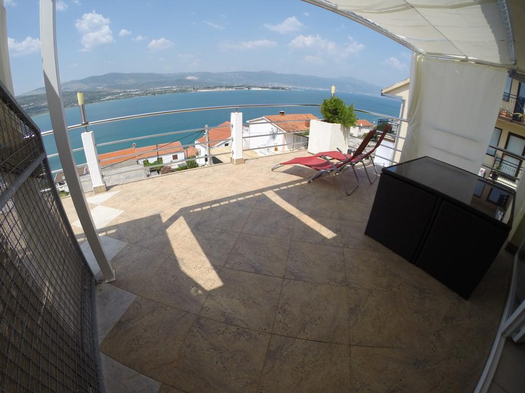 Palace View Apartment Trogir Exterior photo