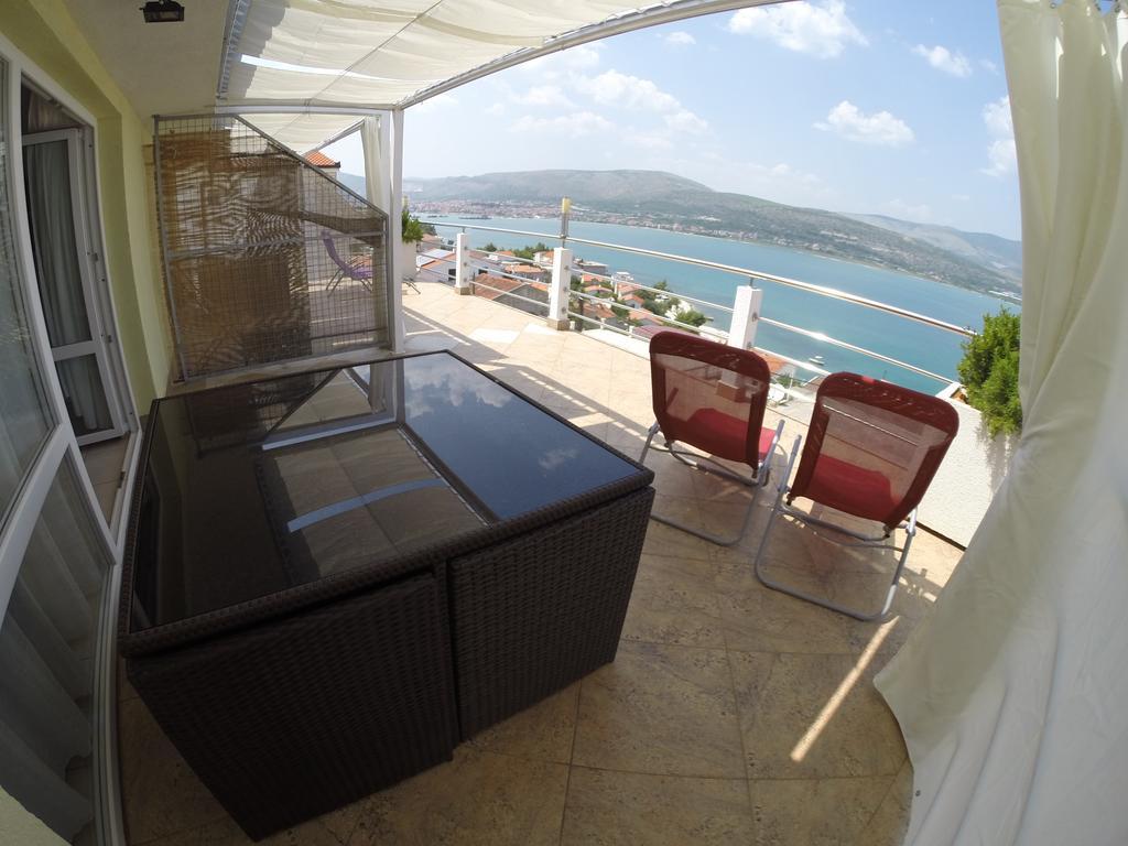 Palace View Trogir Exterior photo